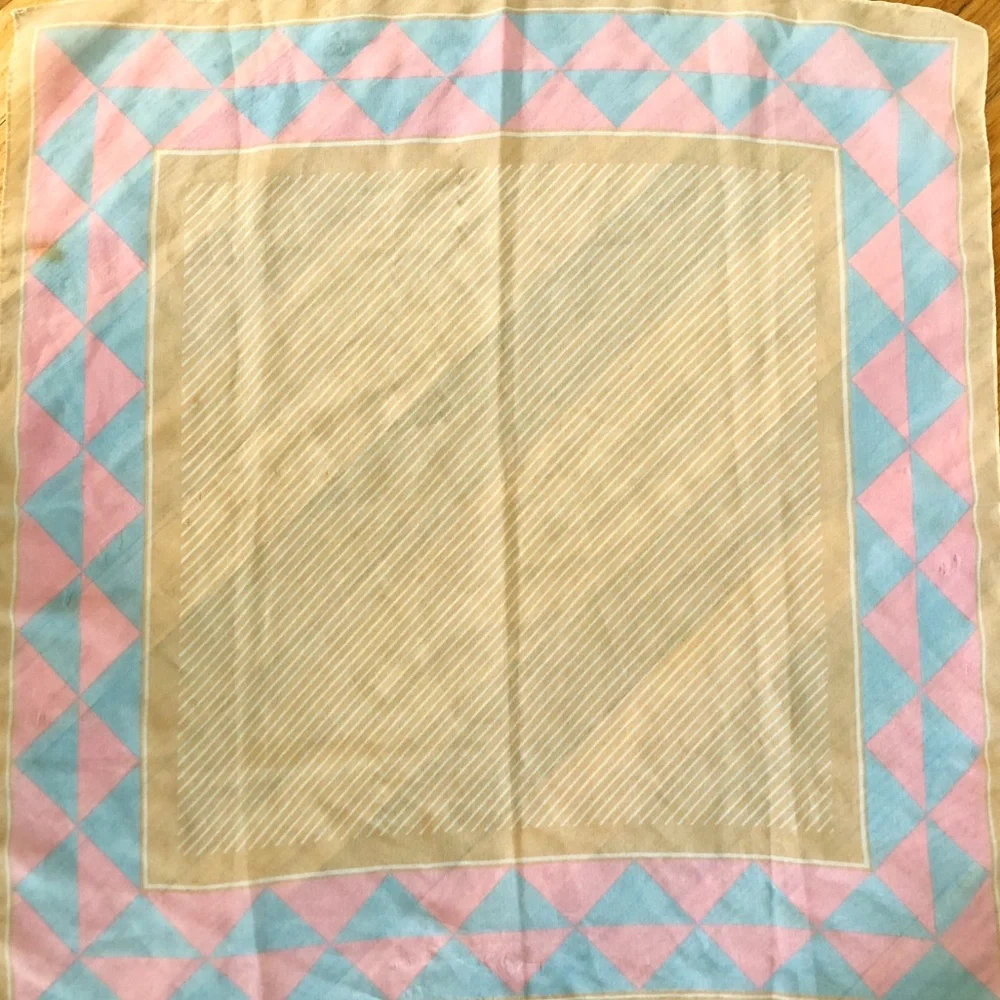 VINTAGE 70s Geo Tan Large Flowy Scarf - Picture 2 of 3